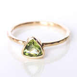 Peridot & 14k Gold Wildflower Ring