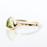 Peridot & 14k Gold Wildflower Ring