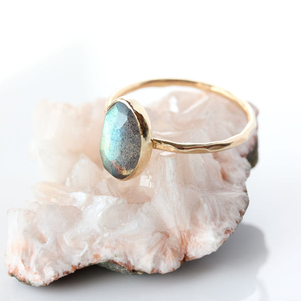 Rose cut labradorite & 14k gold solitaire ring