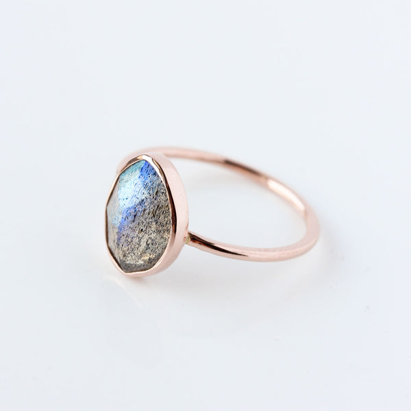 Rose cut labradorite & 14k gold solitaire ring