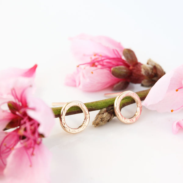Small 14k gold textured circle or oval earrings - The Dahlia Stud Earrings