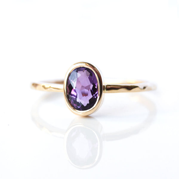 Oval cut Amethyst & 14k gold ring - The Violette Ring