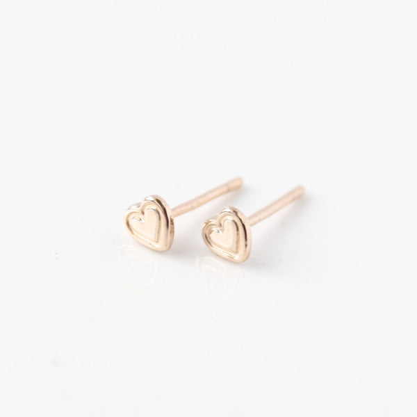 14k Gold Tiny Heart Stud Earrings